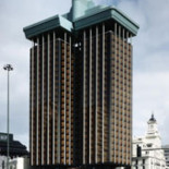 Evacúan las Torres de Colón de Madrid por una amenaza de bomba