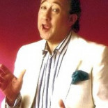 Muere el cantante y 'showman' Luis Aguilé