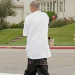 Explicación humorística de andar con los pantalones bien abajo [HUMOR]