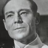 Muere Joseph Wiseman, el legendario Doctor No