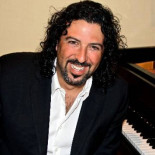 Billy Mann, cazatalentos de EMI, cree que la música "nunca estuvo tan sana"