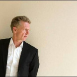 El médico que se enfrentó a las farmacéuticas