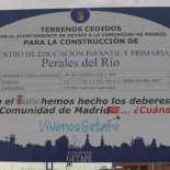 Getafe cede terrenos para colegio y se lo recuerda a Aguirre con cartel