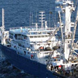 Fuego sobre los piratas del 'Alakrana'