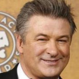 Alec Baldwin anuncia que se retira del mundo de la actuación