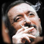 Cuatro manifiestos pro ‘piratería’