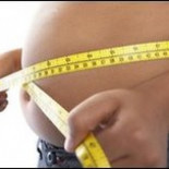 La red social "BeautifulPeople.com" eliminió a 5000 miembros por subir de peso en las fiestas [ENG]