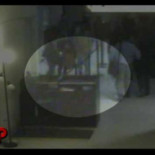 Cierran el aeropuerto de New Jersey durante horas por un beso de despedida [ENG]