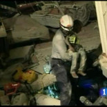 A la niña que no pudieron rescatar los bomberos españoles la han rescatado unos canadienses