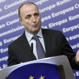 "Aguirre ha subido un 22% el metrobús: ¿Nos rebelamos?"