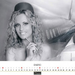 Las azafatas de Air Comet se desnudan en un calendario para recaudar dinero