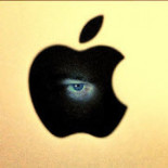Apple localiza geográficamente cualquier dispositivo y comparte esa información con terceros