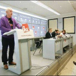 IU reclama al Gobierno que ningún funcionario ni cargo público cobre más que el Presidente de Gobierno