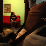 Los 'indignados' evitan un nuevo desahucio, ahora en L'Hospitalet