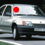 Con la pegatina roja no entrarás en la ciudad