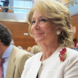 Aguirre dice que las becas universitarias deberían ser por méritos y no por renta