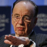 Murdoch anuncia que 'News of the World' saldrá el domingo por última vez