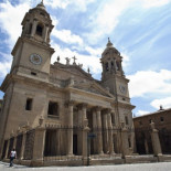 La Iglesia inscribe como propios miles de inmuebles