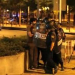 La Policía detiene a un redactor de lainformacion.com