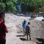 Una fosa con 250 represaliados bajo los columpios de Palencia