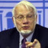 Thomas Steitz, premio Nobel: "Muchas farmacéuticas cierran sus investigaciones sobre antibióticos