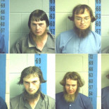 Amish encarcelados por negarse a poner el triángulo reflectante en su carreta [eng]