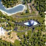 Arquitecto español diseña un eco-palacio con la forma de “el Ojo de Horus” para Naomi Campbell