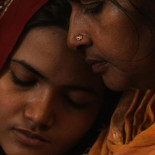 Una familia paquistaní se enfrenta a la comunidad por no matar a su hija, víctima de una violación en grupo [ENG]