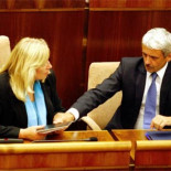 El Parlamento de Eslovaquia rechaza ampliar el fondo de rescate del euro