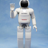 El robot Asimo de Honda mejora sus capacidades