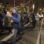 La Policía detiene a otros 50 indignados, entre ellos dos concejales de Nueva York