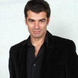 Toni Cantó anuncia en Twitter que renuncia a su plan privado de pensiones, al ADSL y parte del sueldo como diputado