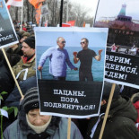 Decenas de miles de personas protestan en Moscú por el fraude electoral