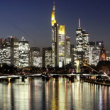 "El BCE deja que la banca se salve mientras quiebran estados"