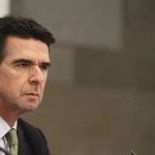 El Gobierno paraliza los incentivos a las nuevas centrales de energía renovable