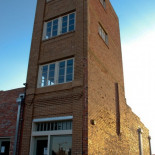 This is Spinal Tap: el rascacielos más pequeño del mundo