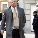 'Solidarios con Garzón' convoca una concentración esta tarde en Sol