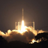 El primer cohete Vega de la ESA despega con éxito en su vuelo inaugural