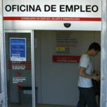 El paro marca un nuevo récord tras subir en febrero en 112&nbsp;269 personas, hasta superar los 4,7 millones