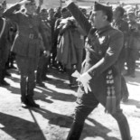 Historiadores contra el avance de los revisionistas