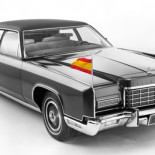 El Gobierno no se baja del coche oficial