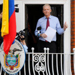 Y van y le dan un paracaídas al hijo de puta (o por qué Assange debía morir)