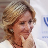 Esperanza Aguirre dimite