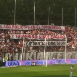 En el partido Rayo-Deportivo se han acordado de Cristina Cifuentes