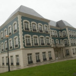 La UNED tapa la boca a sus alumnos