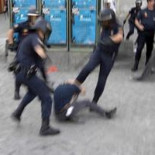 Se sienta precedente legal de que cualquier persona puede sacar fotos, aunque salgan policías