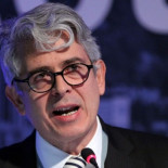 Los jefes de 'El País' se repartieron 1.039.000 € justo antes de que el diario entrase en pérdidas