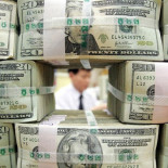 Activistas de Occupy Wall St. compran deudas a precio de saldo y liberan a los deudores [EN]