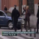 Ciudadana a De Cospedal: "Ladrona, que robas a los pobres para dárselo a los ricos"