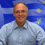 Diputado que pidió a los griegos trabajar gratis, se le olvidó declarar un millón de euros